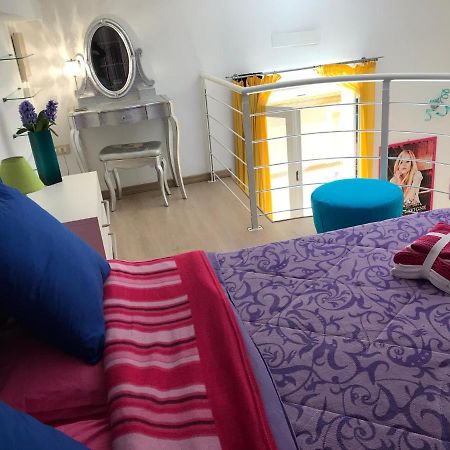 Appartement Loft Delizioso à Cagliari Extérieur photo