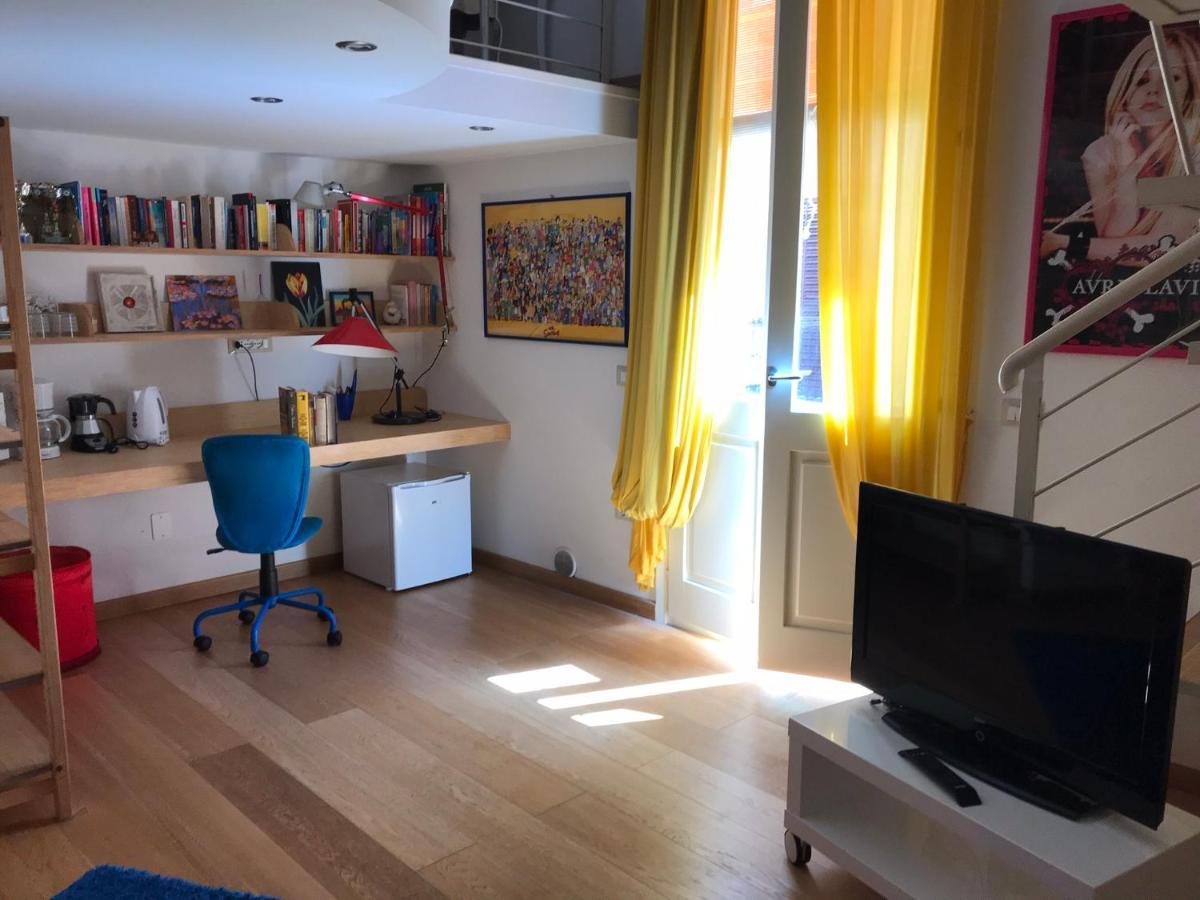 Appartement Loft Delizioso à Cagliari Extérieur photo