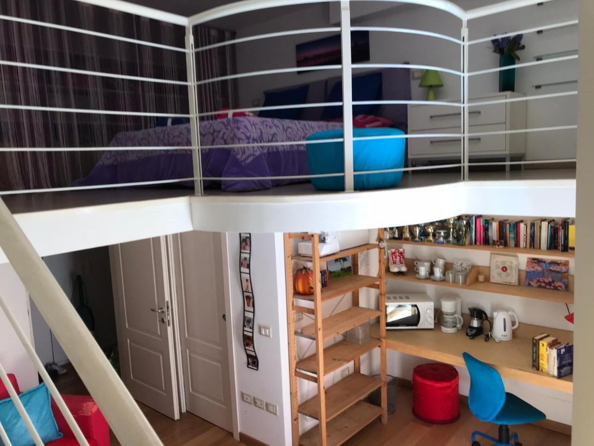 Appartement Loft Delizioso à Cagliari Extérieur photo